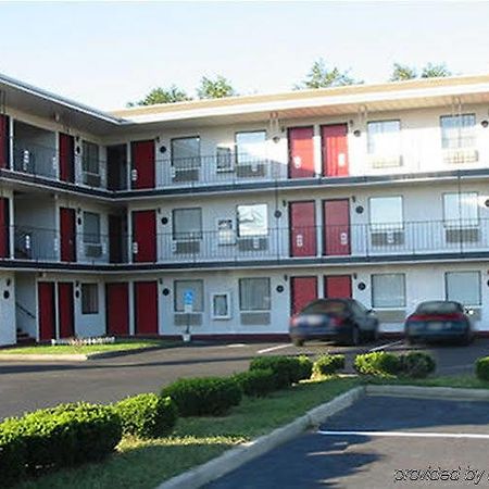 Red Carpet Inn Williamstown Esterno foto